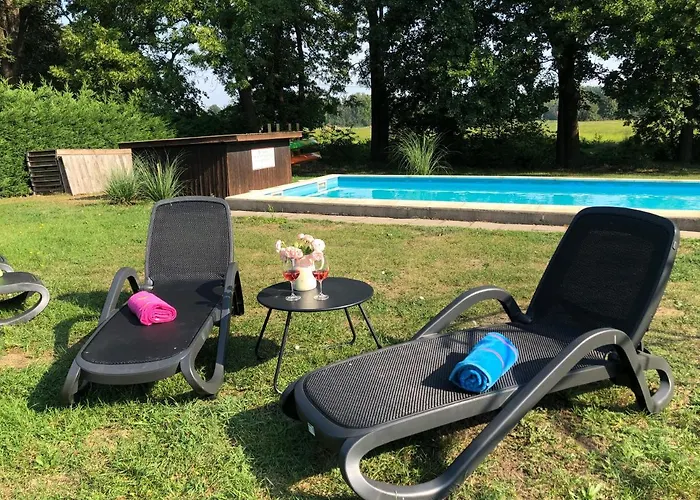 Ferienapartments Spreewaldwiesen דירה וטשאו